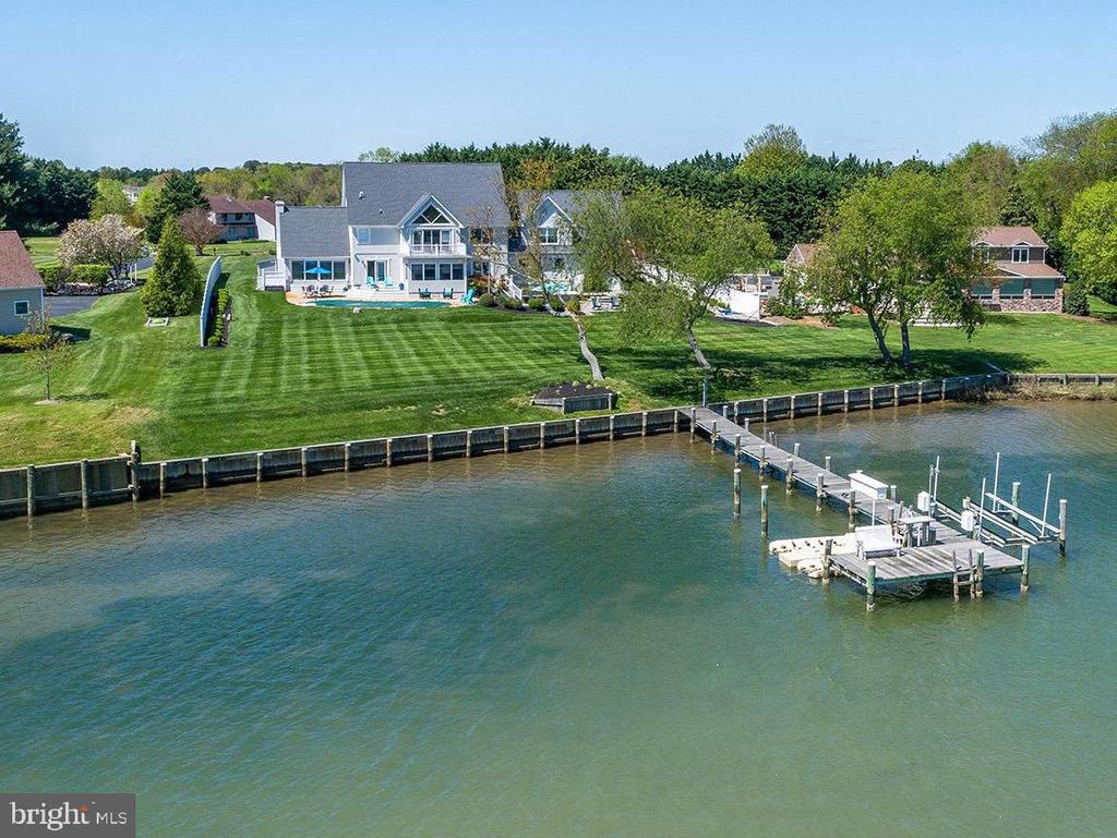 217 WINELAND WAY