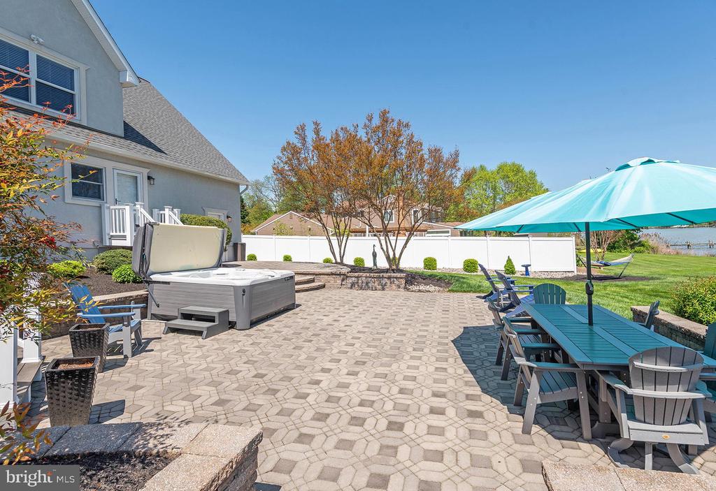217 WINELAND WAY