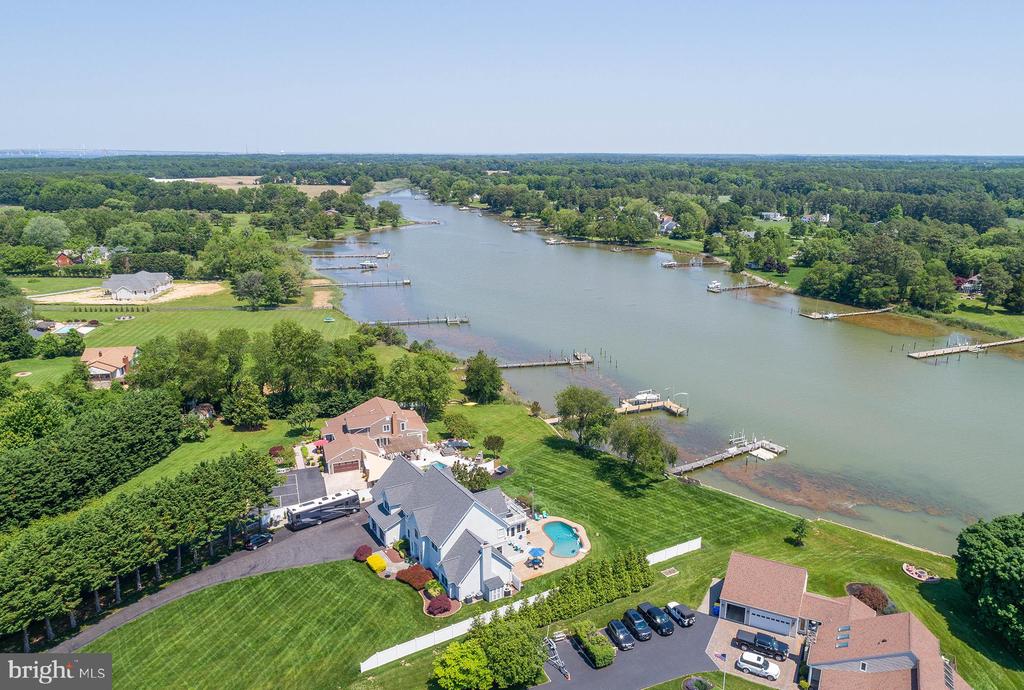 217 WINELAND WAY