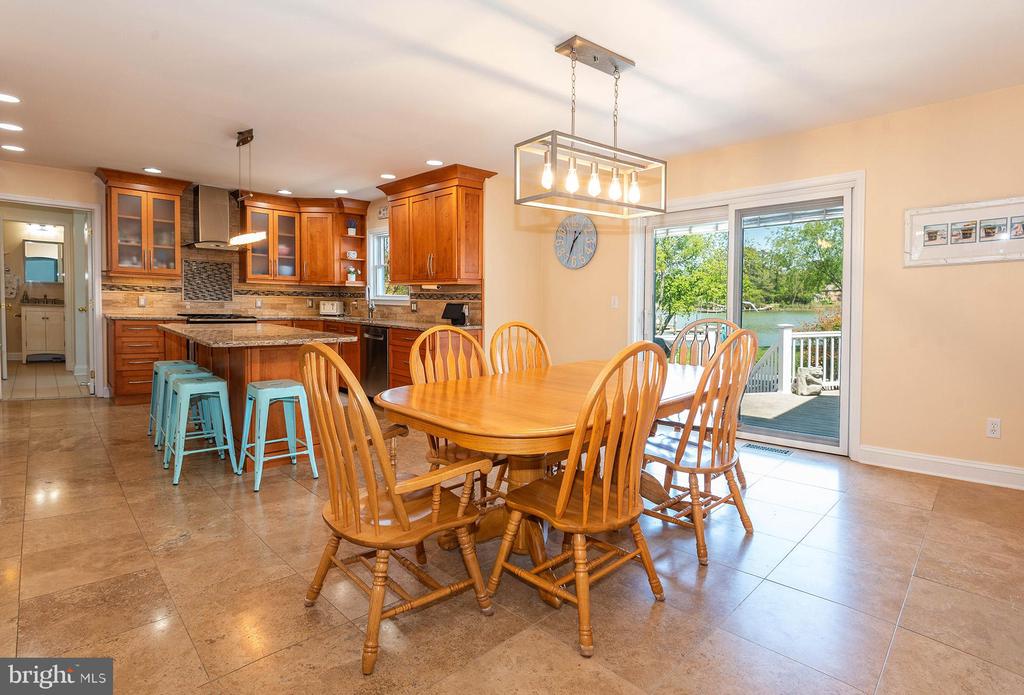 217 WINELAND WAY