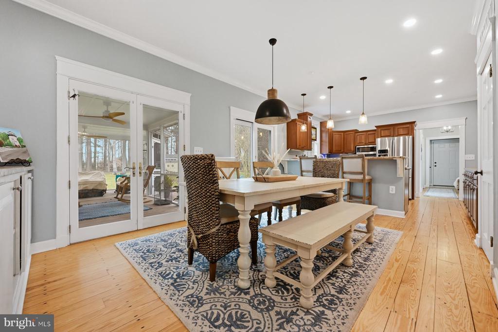 322 PROSPECT BAY DRIVE W