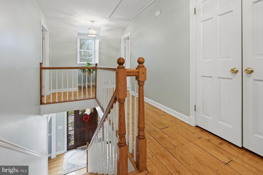 322 PROSPECT BAY DRIVE W