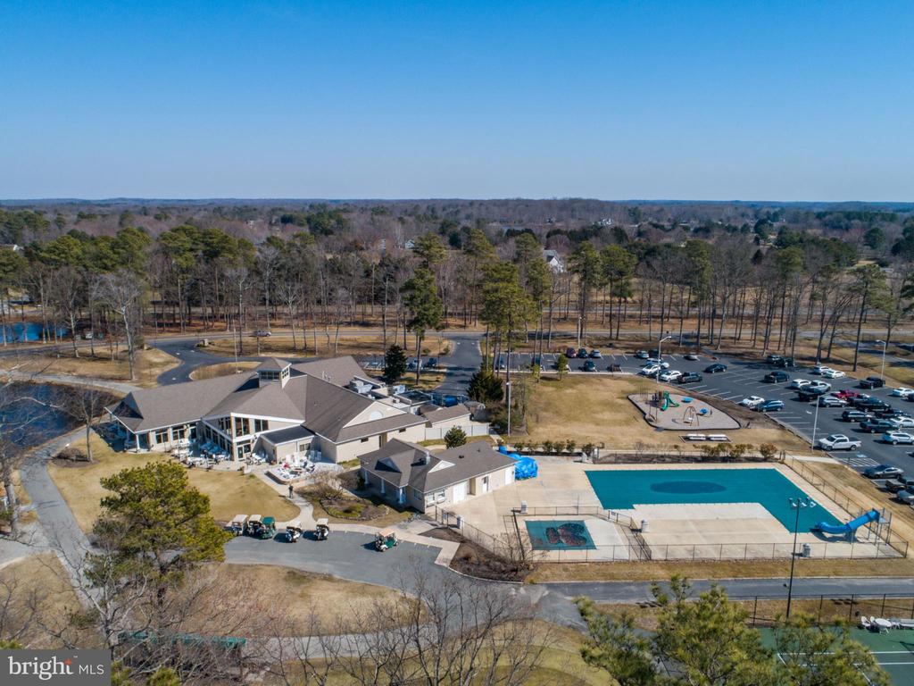 322 PROSPECT BAY DRIVE W