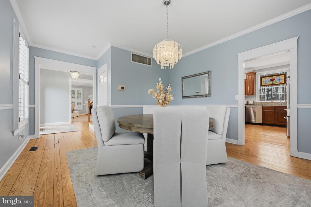 322 PROSPECT BAY DRIVE W
