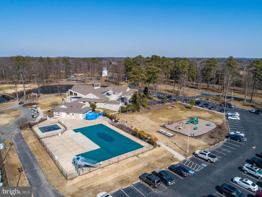 322 PROSPECT BAY DRIVE W