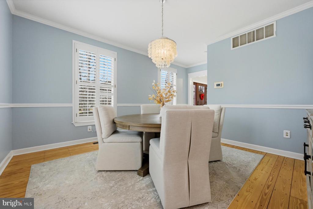 322 PROSPECT BAY DRIVE W