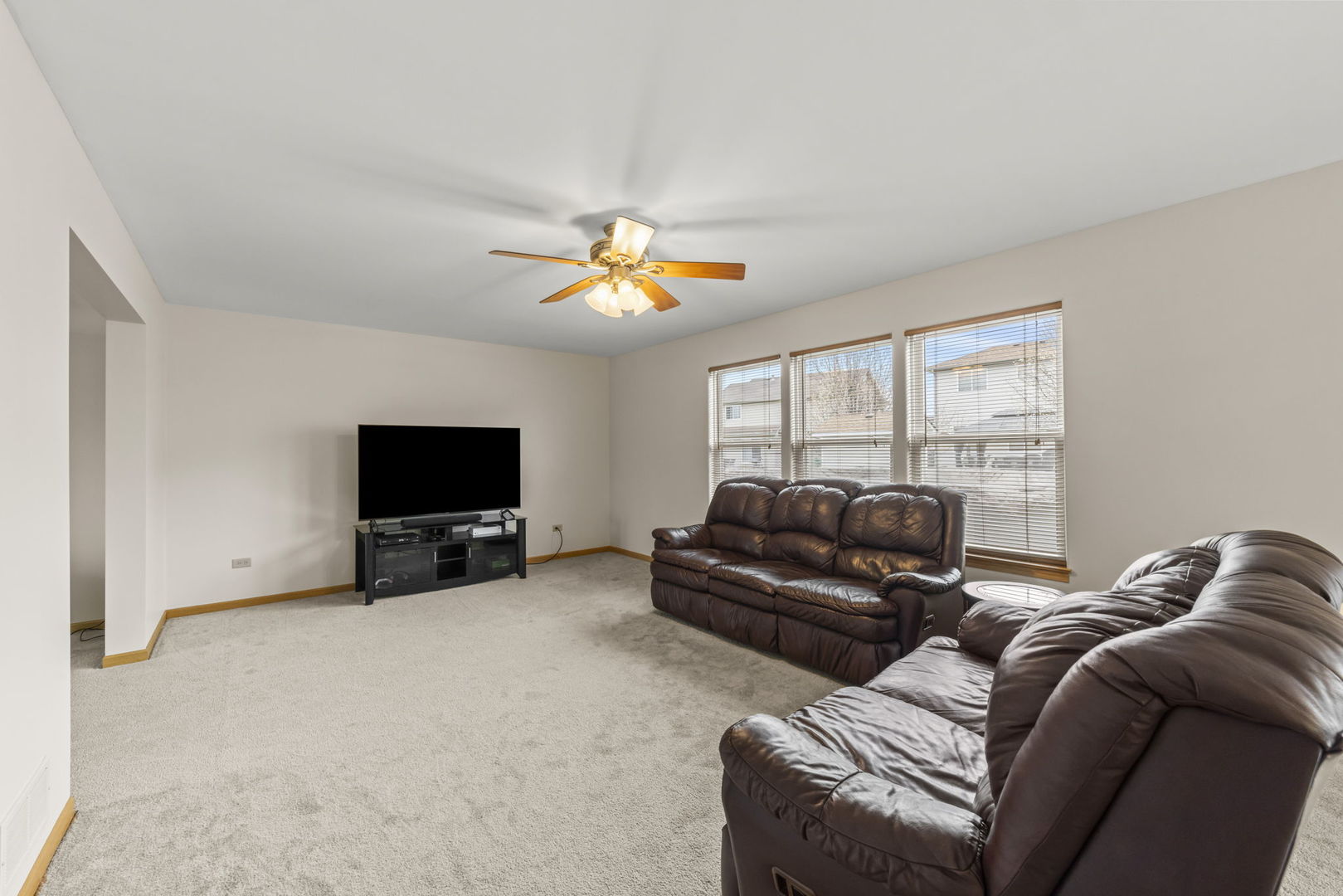 2815 Grass Lake Drive