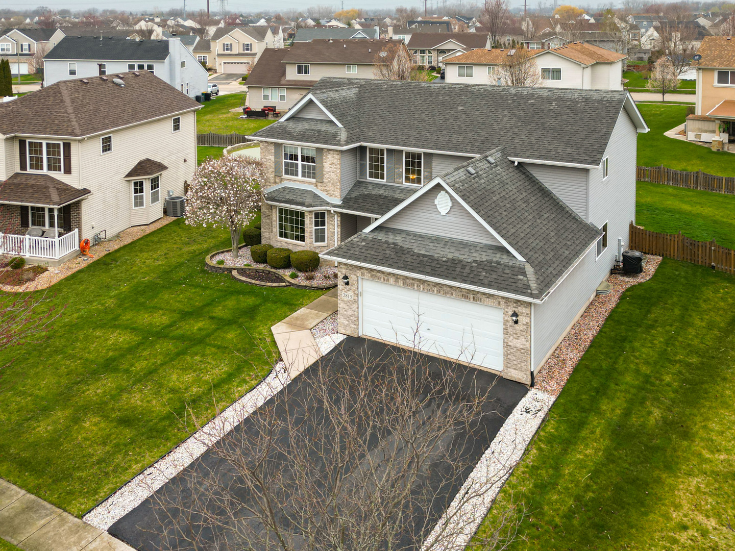 2815 Grass Lake Drive