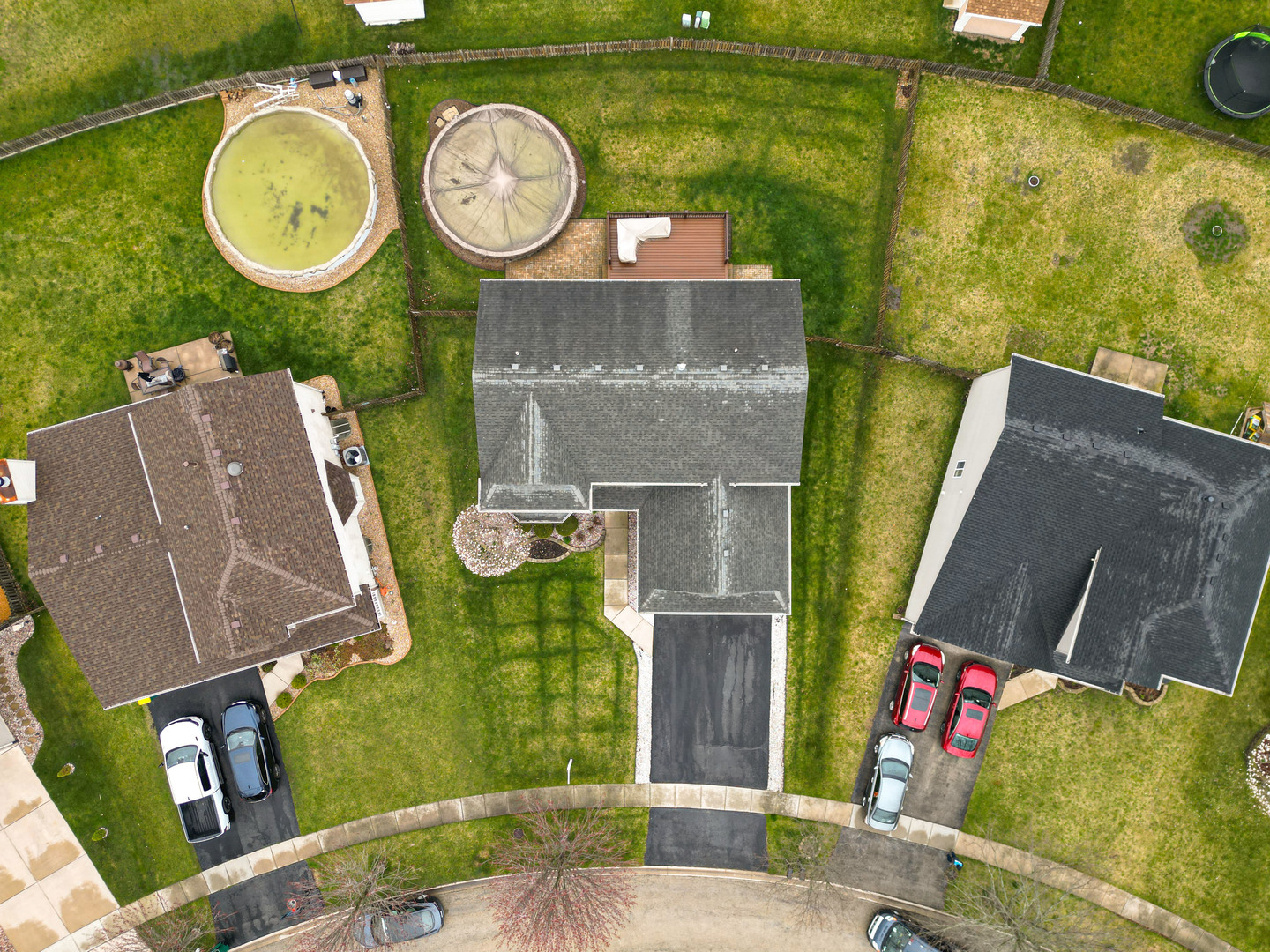 2815 Grass Lake Drive