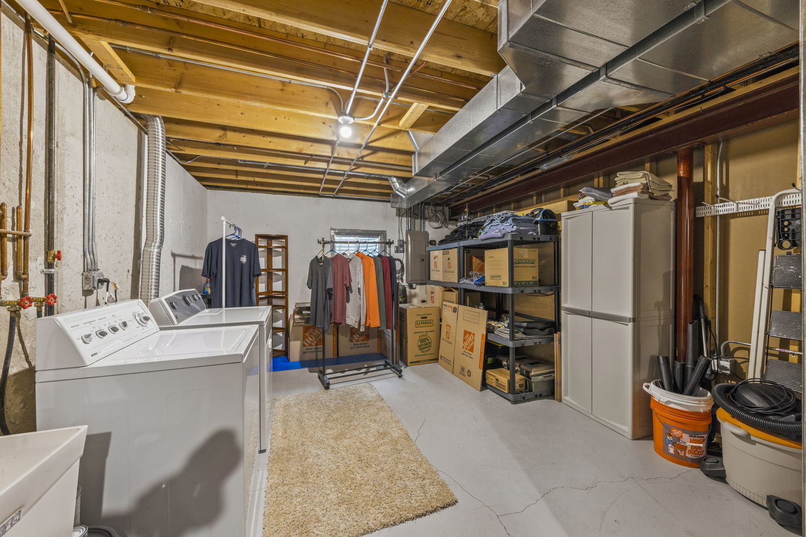 2815 Grass Lake Drive