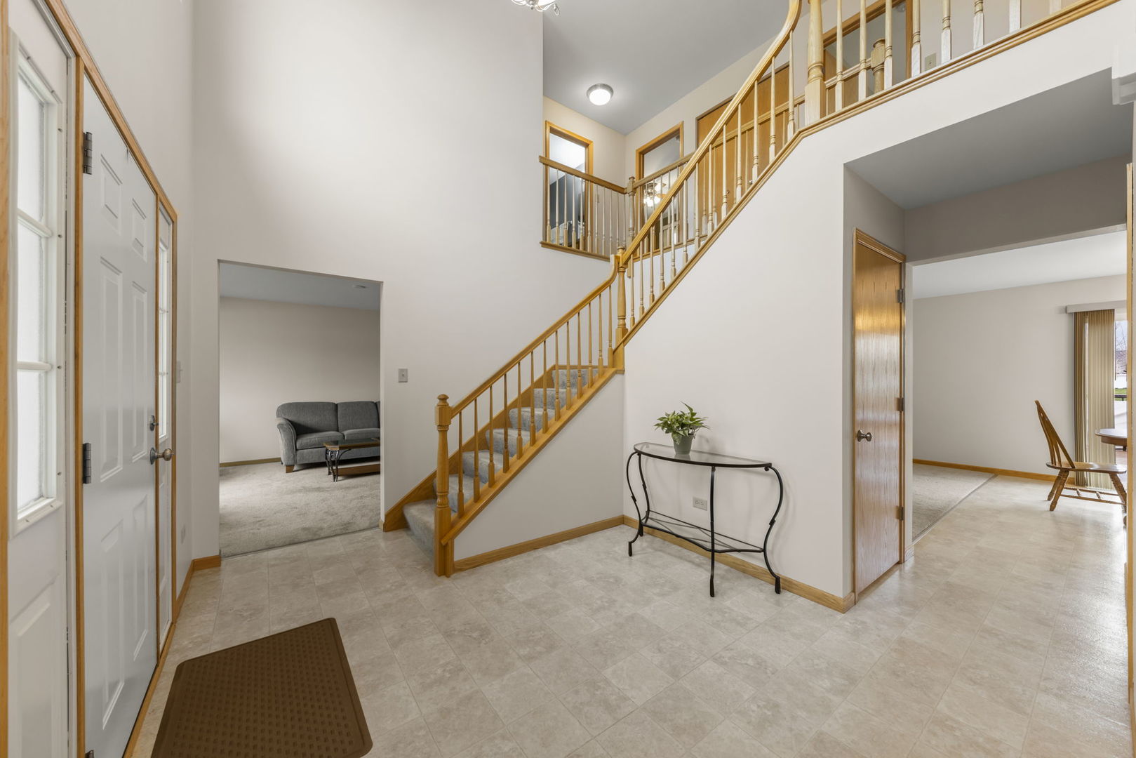 2815 Grass Lake Drive