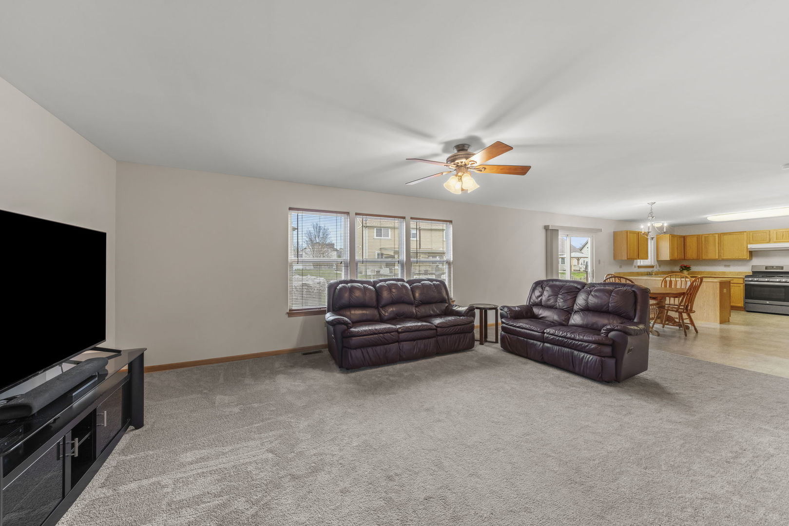 2815 Grass Lake Drive