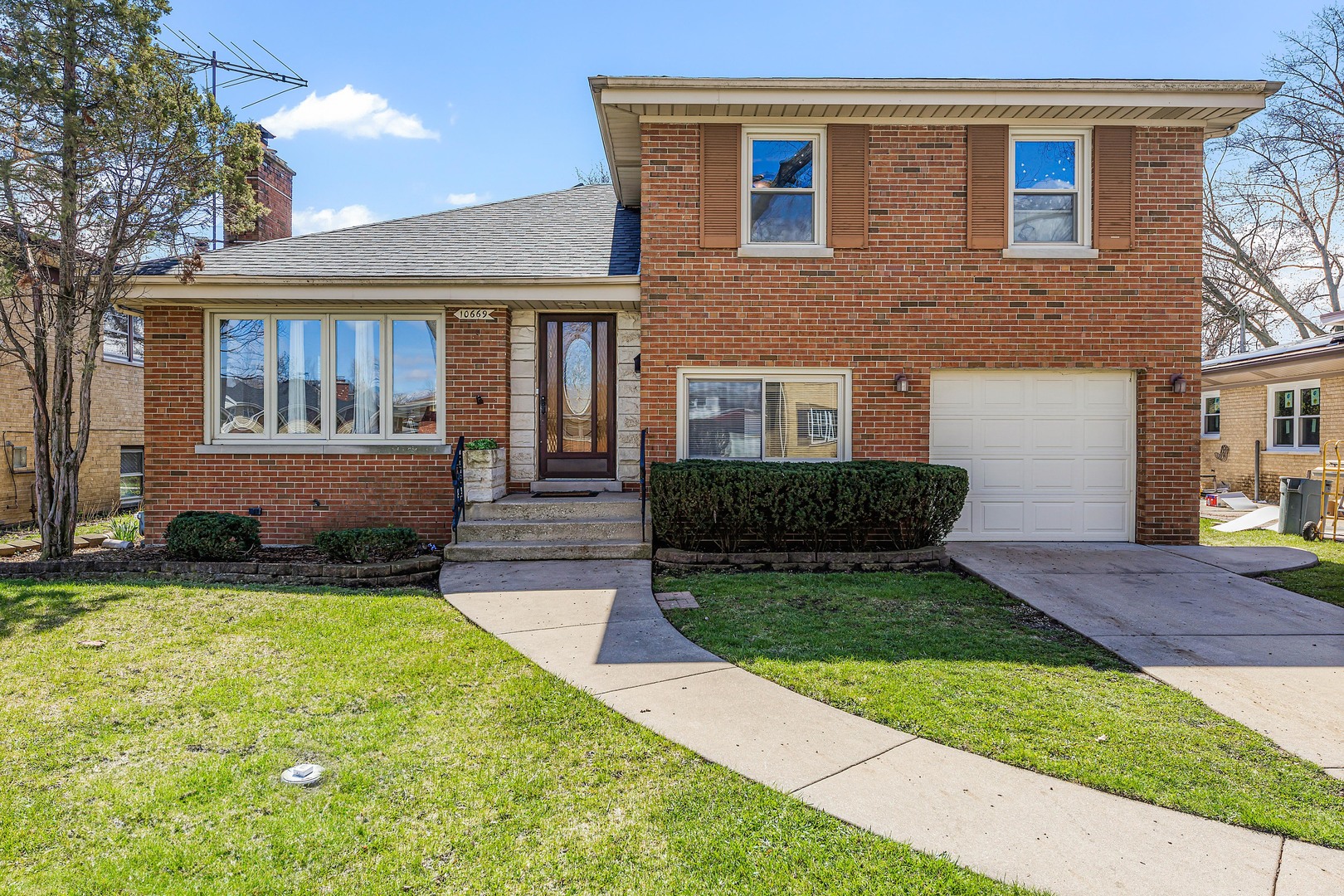 10669 Preston Street