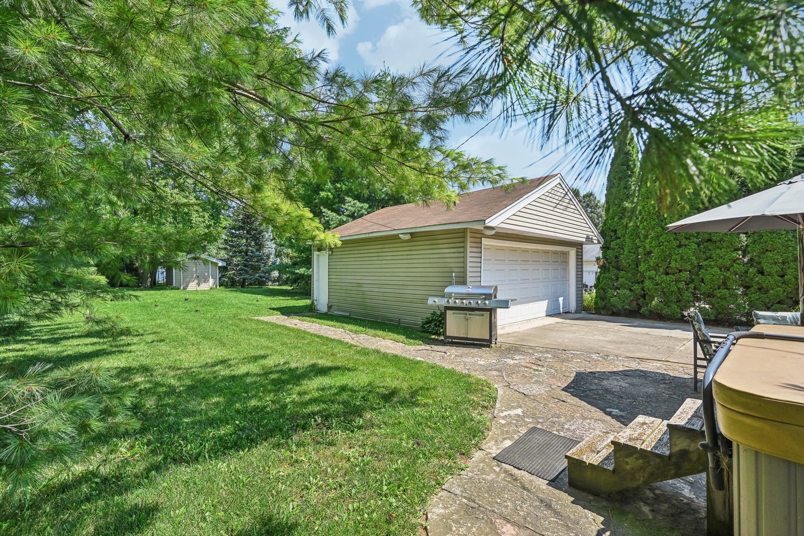 429 S Adeline Avenue