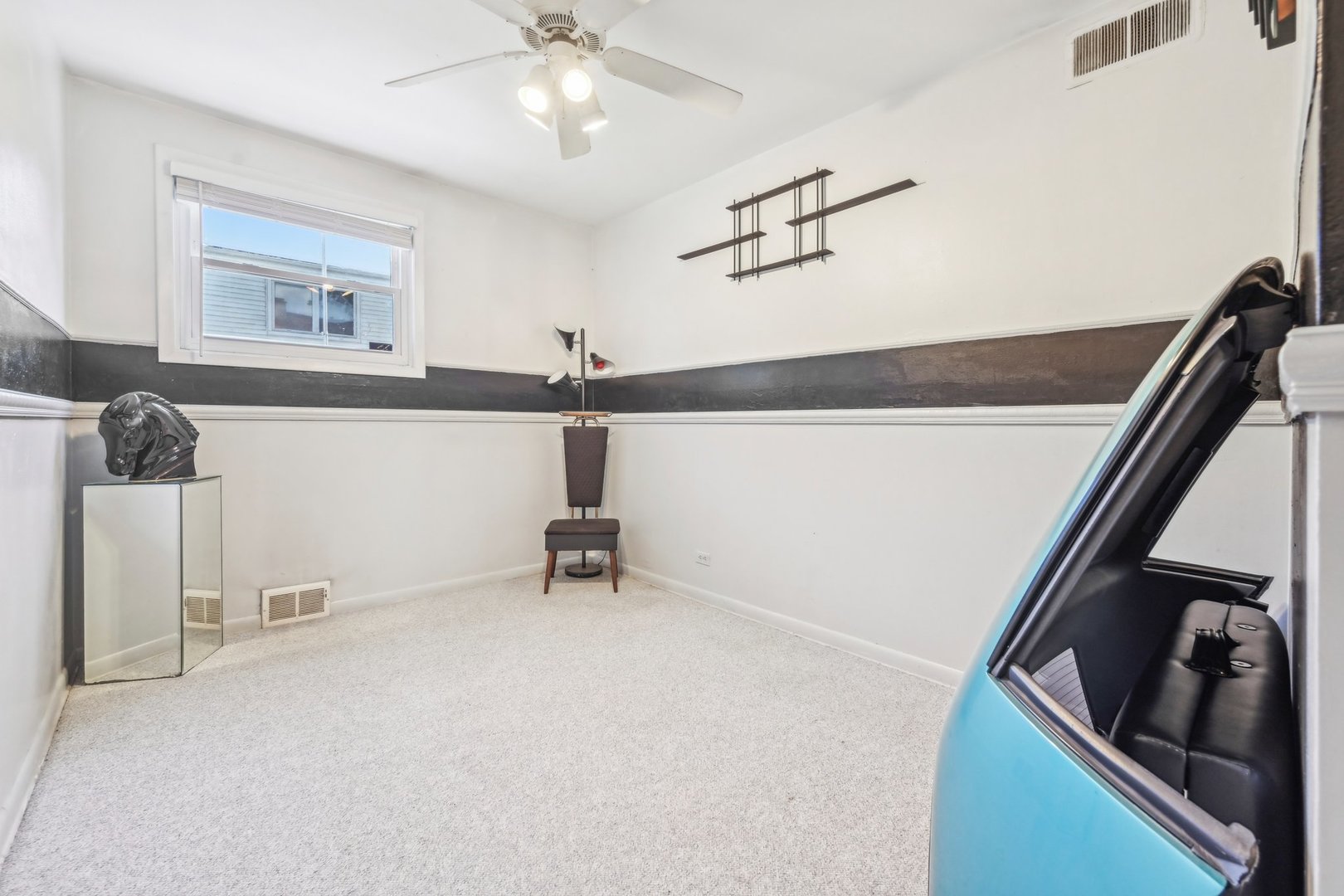 429 S Adeline Avenue