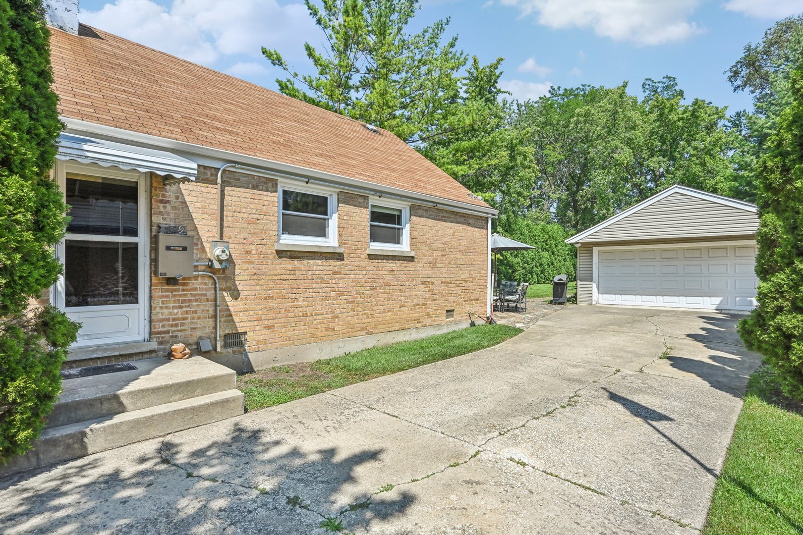 429 S Adeline Avenue