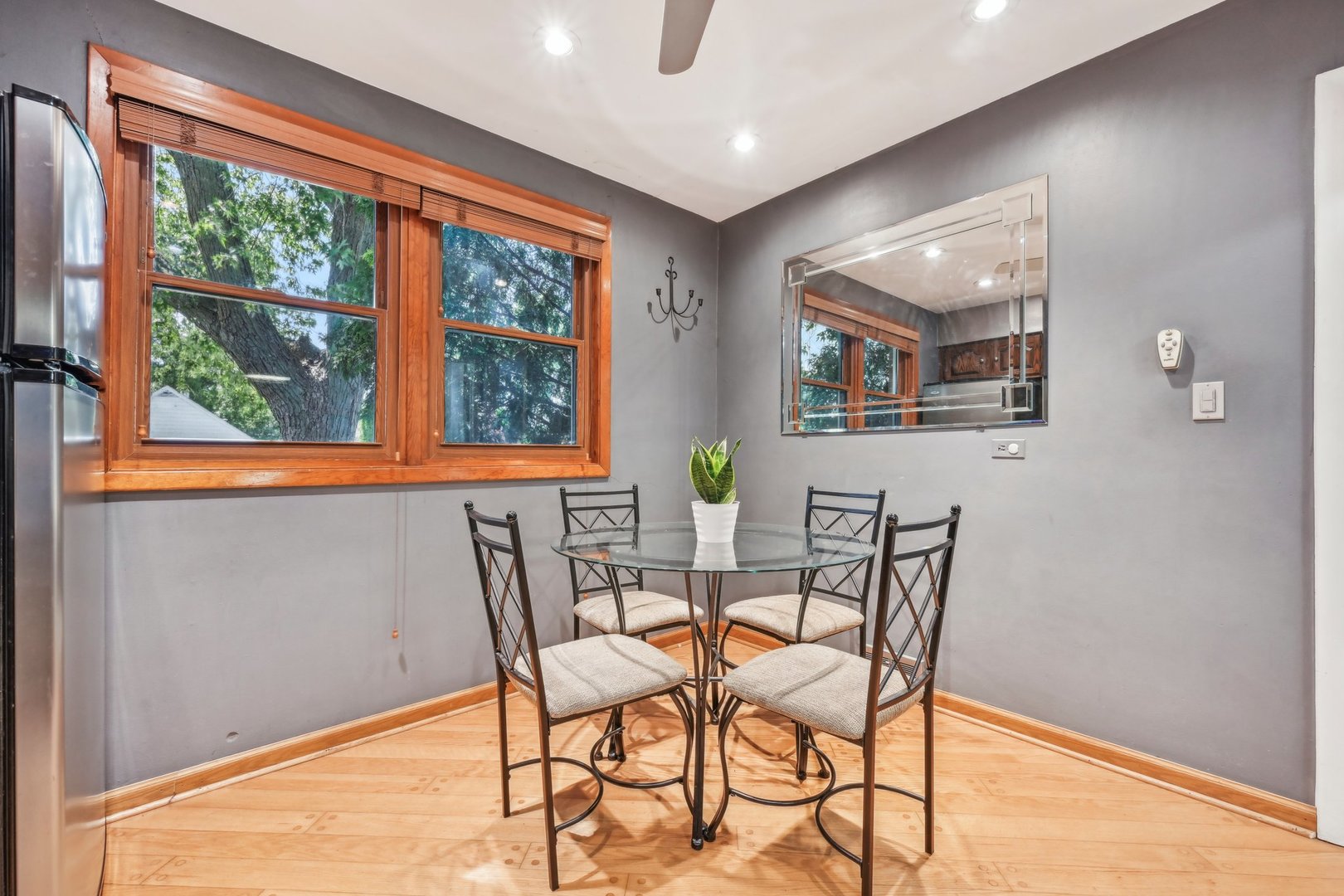 429 S Adeline Avenue