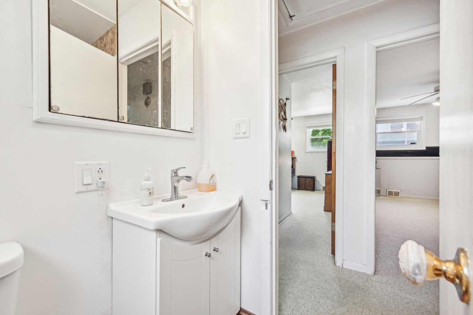 429 S Adeline Avenue