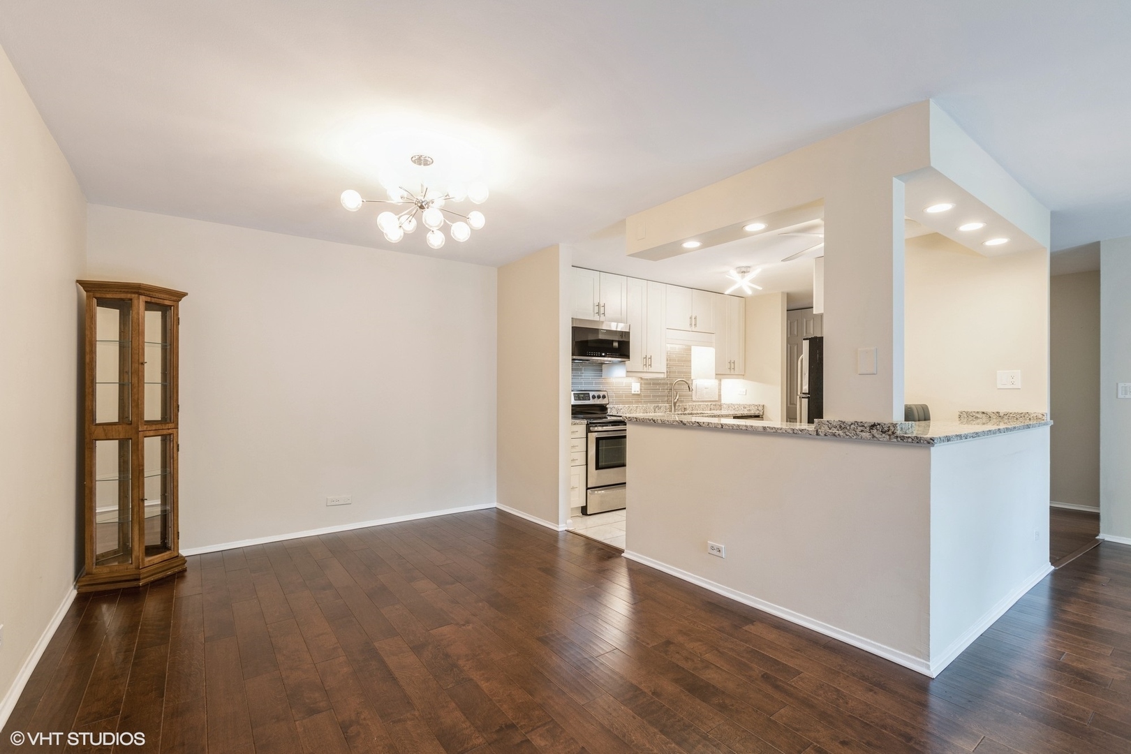 1605 E CENTRAL Road Unit: 114B