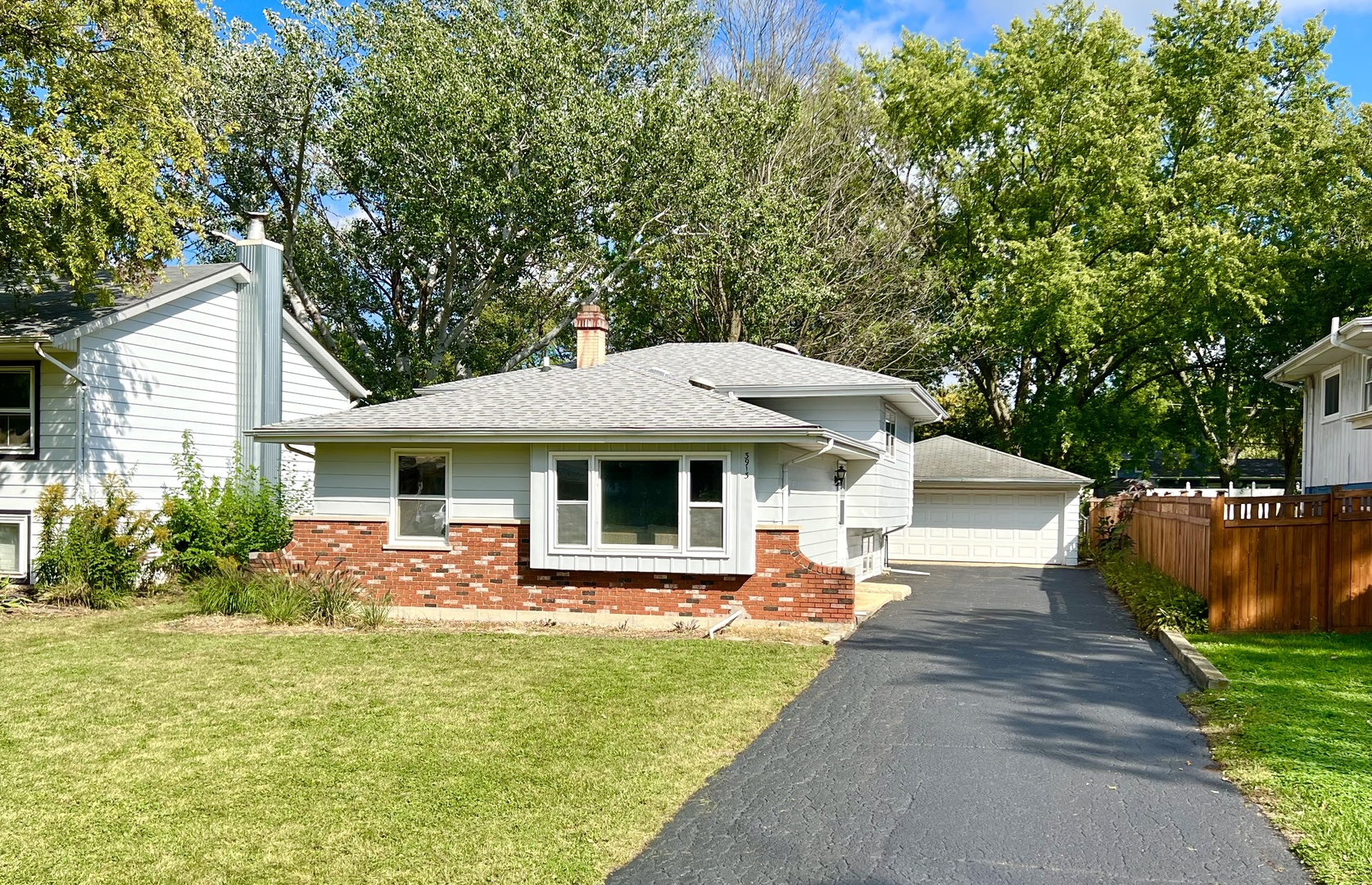 3913 N Washington Street