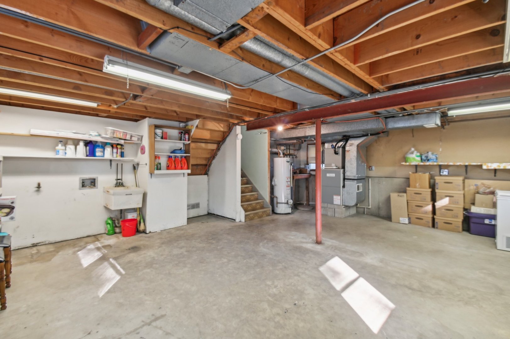 3913 N Washington Street