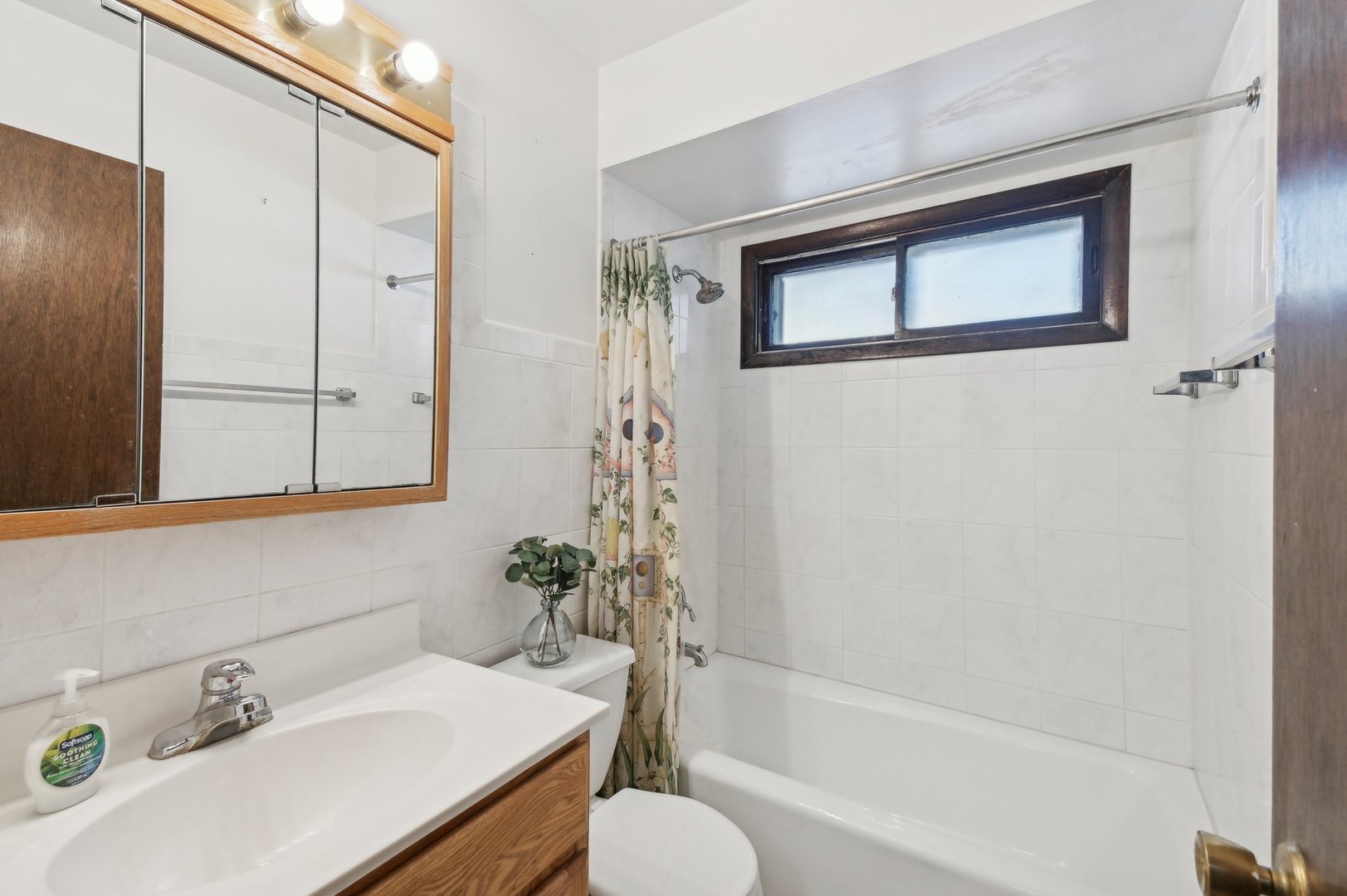 3913 N Washington Street