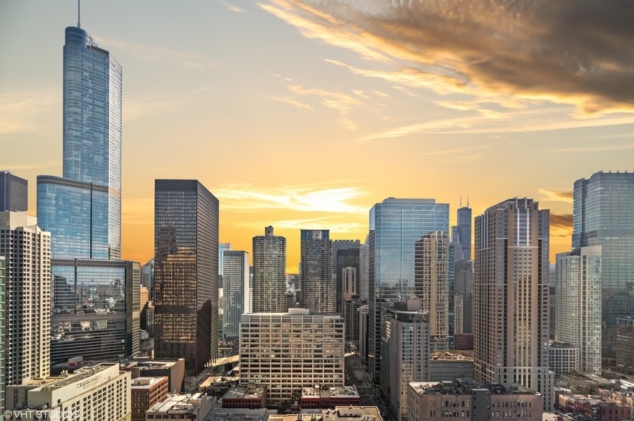 545 N Dearborn Street Unit: 3305