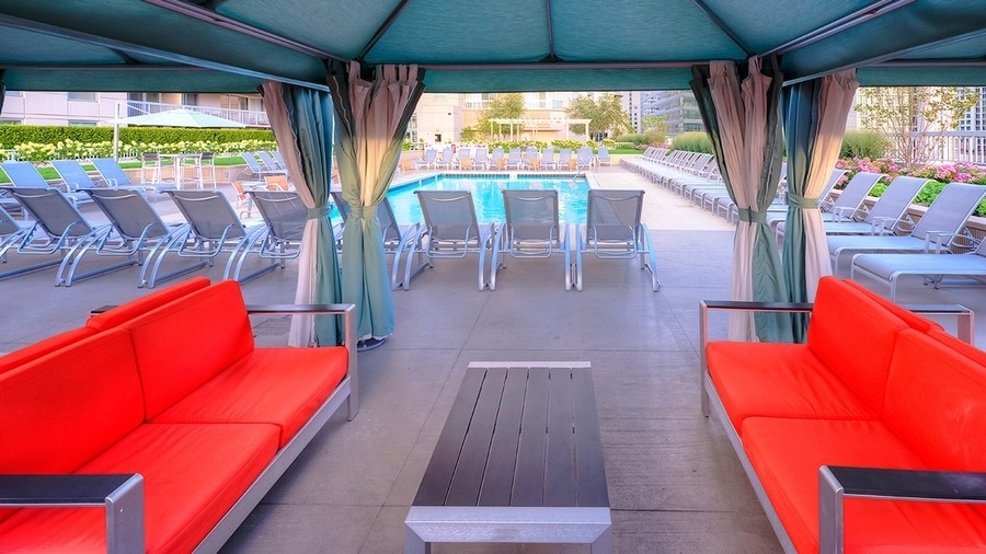 545 N Dearborn Street Unit: 3305