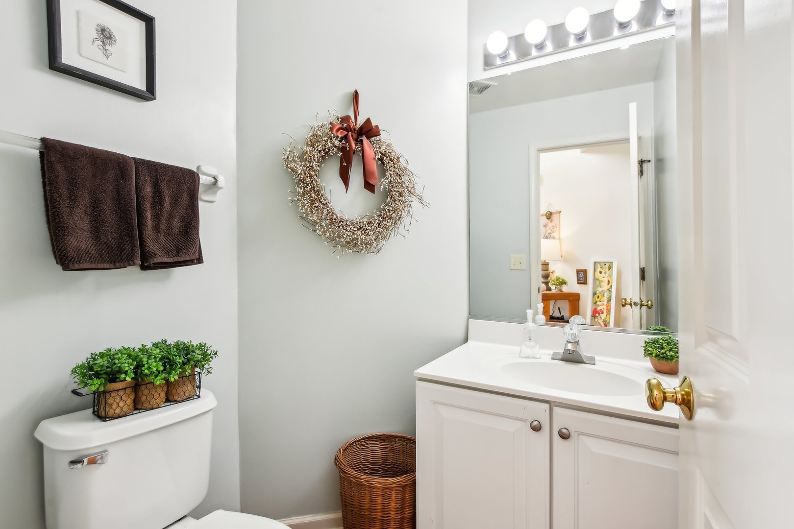 2907 Portsmith Court