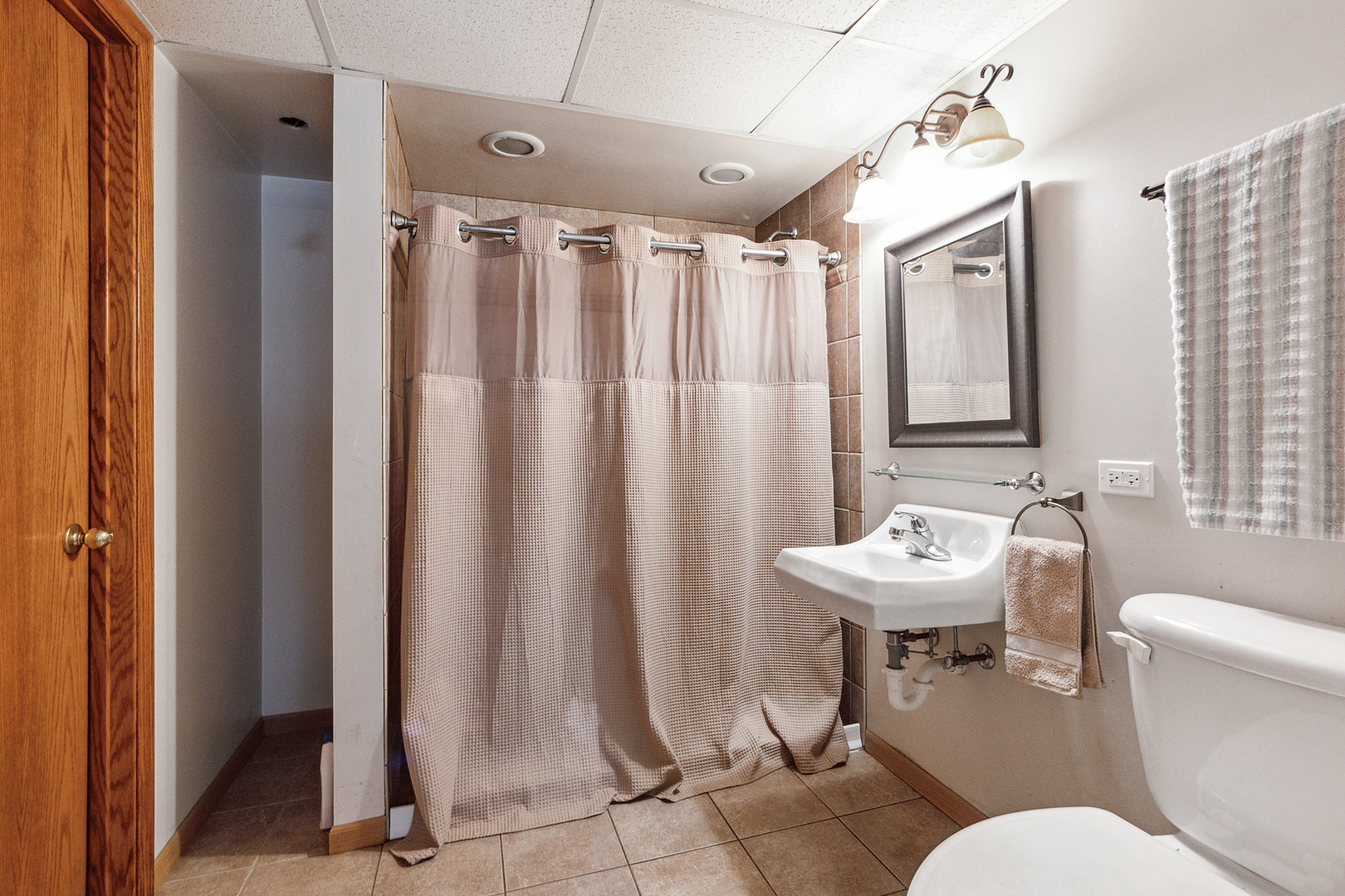 1611 Wintercrest Lane