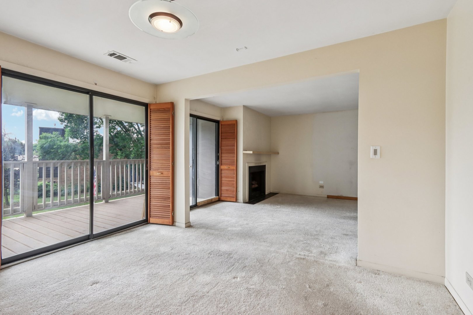 1495 S County Farm Road Unit: 2-4