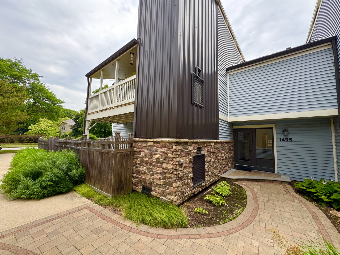 1495 S County Farm Road Unit: 2-4