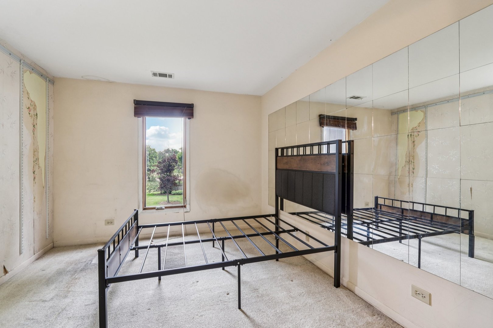 1495 S County Farm Road Unit: 2-4