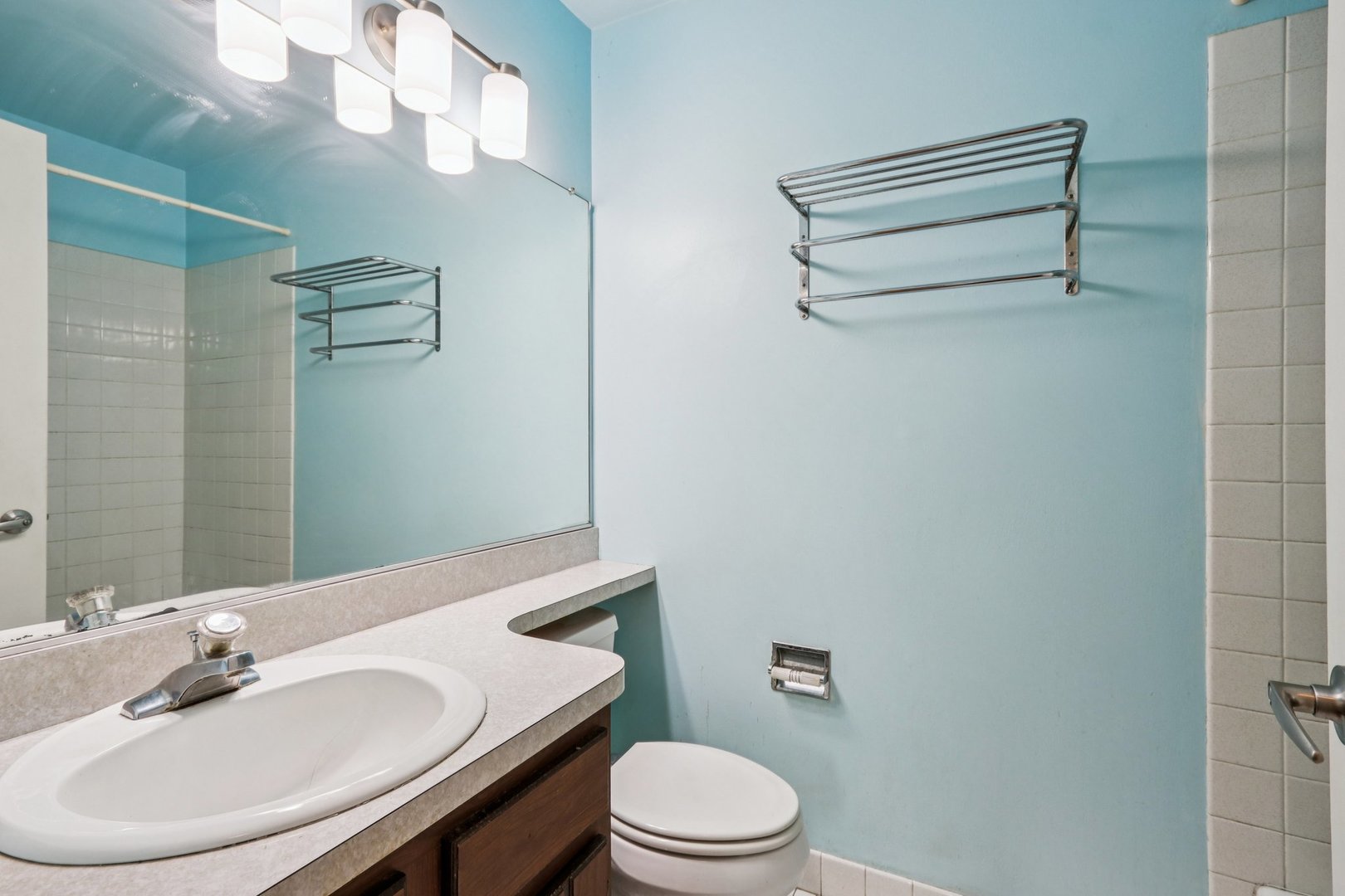 1495 S County Farm Road Unit: 2-4