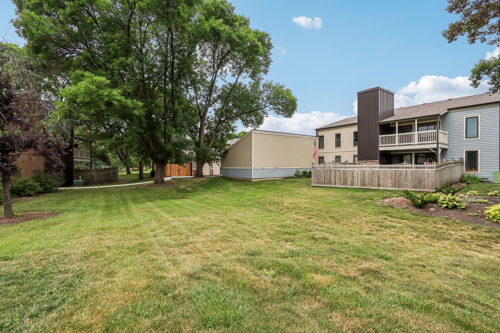 1495 S County Farm Road Unit: 2-4