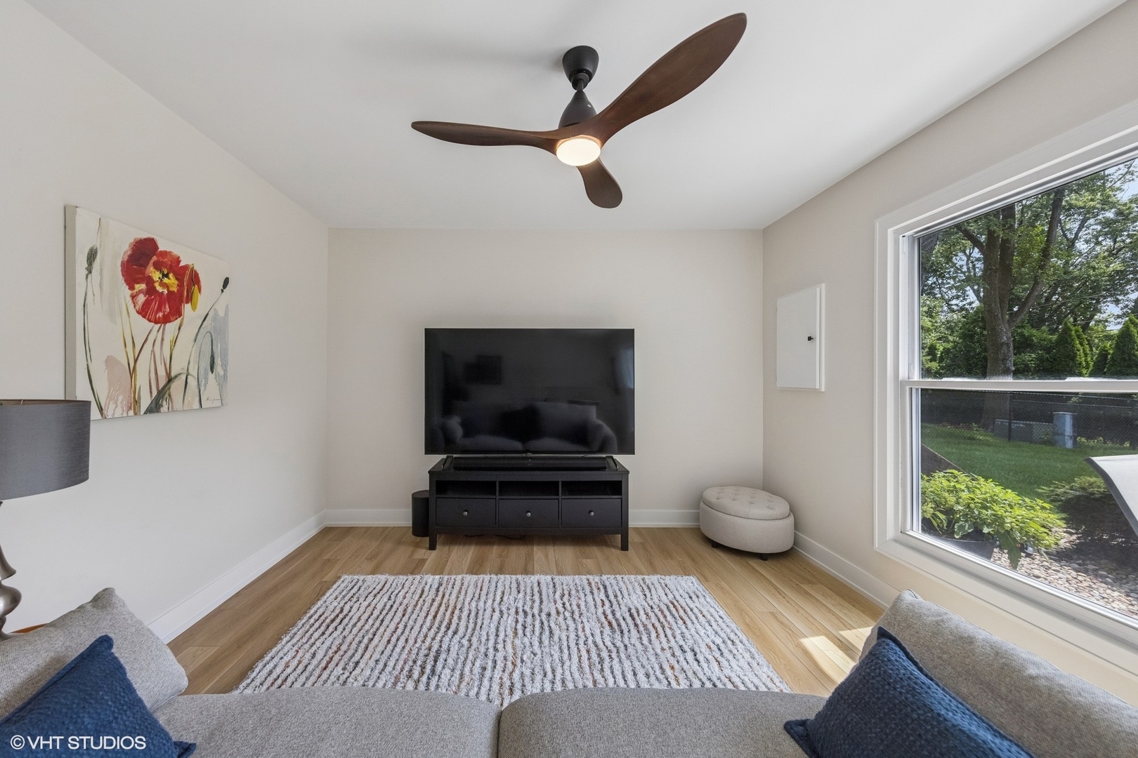 21W705 Glen Valley Drive