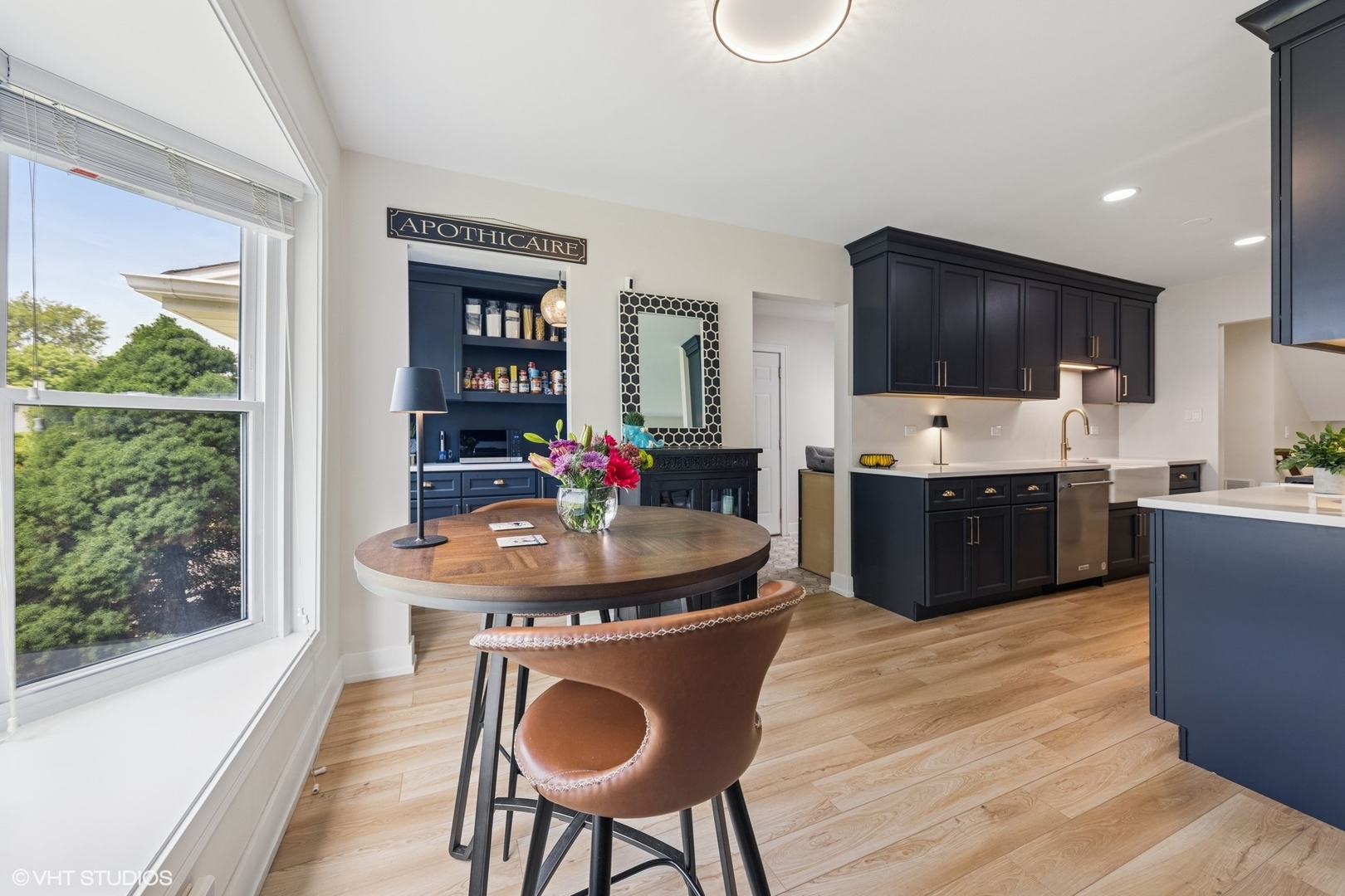 21W705 Glen Valley Drive