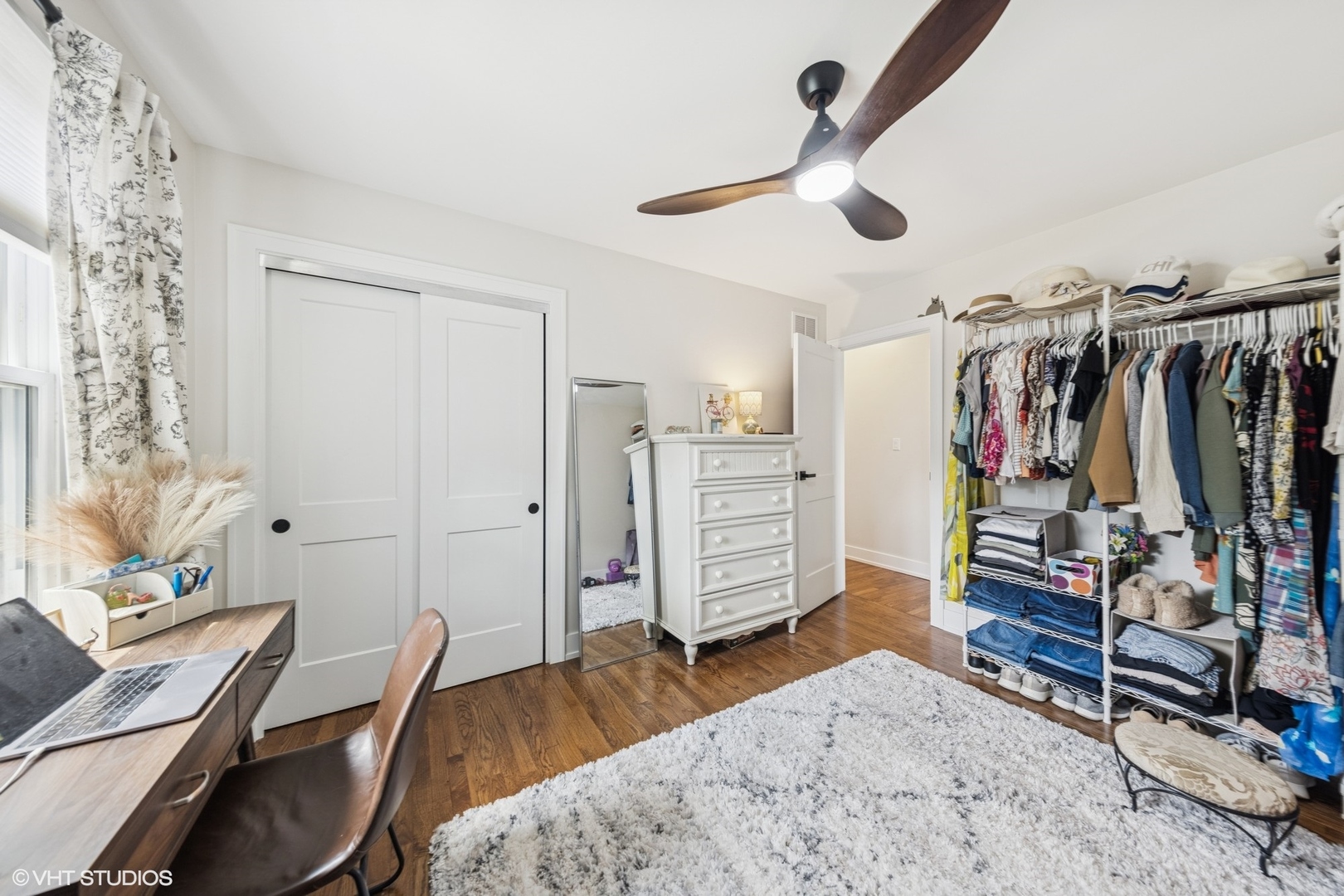 21W705 Glen Valley Drive