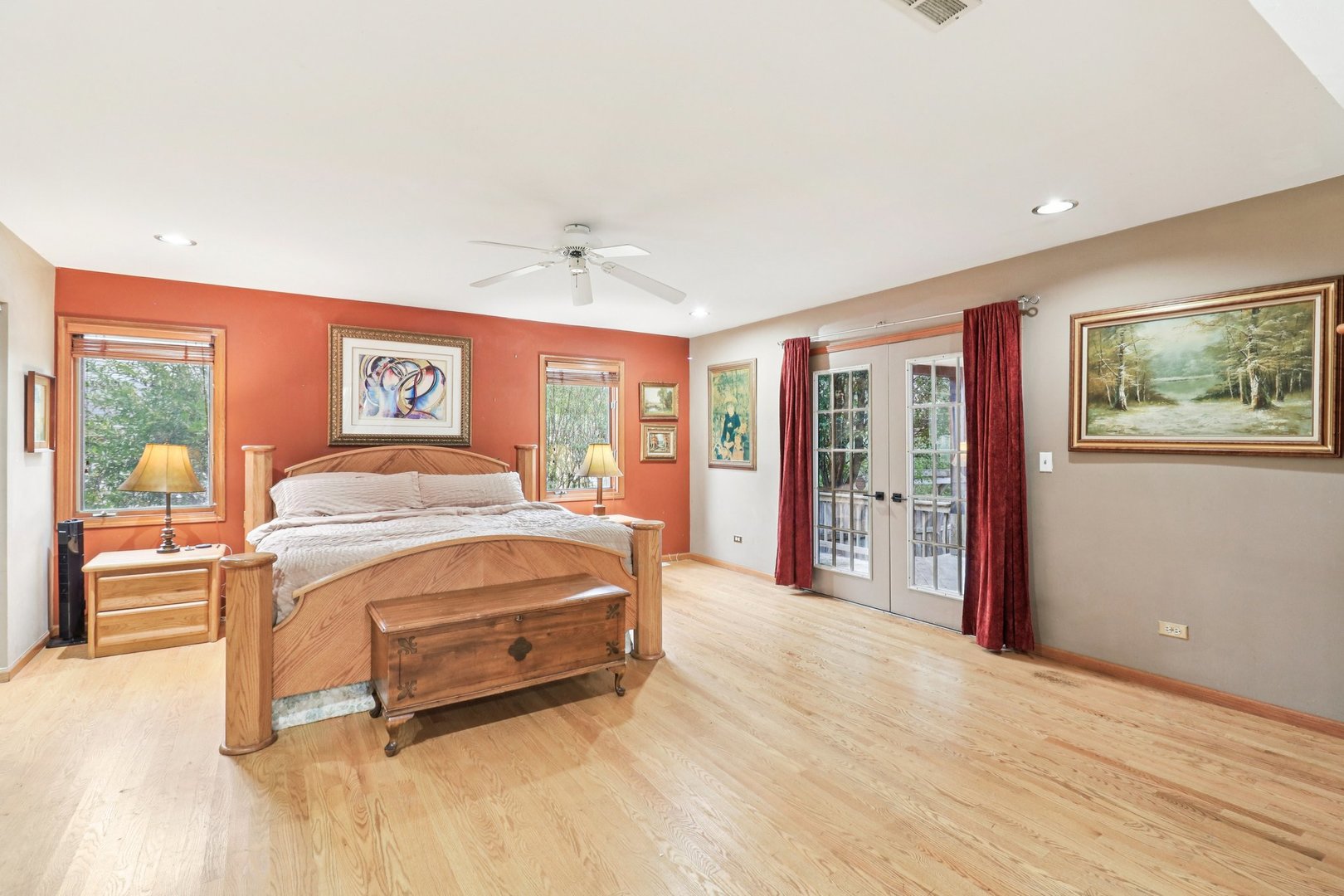 1039 S School Street