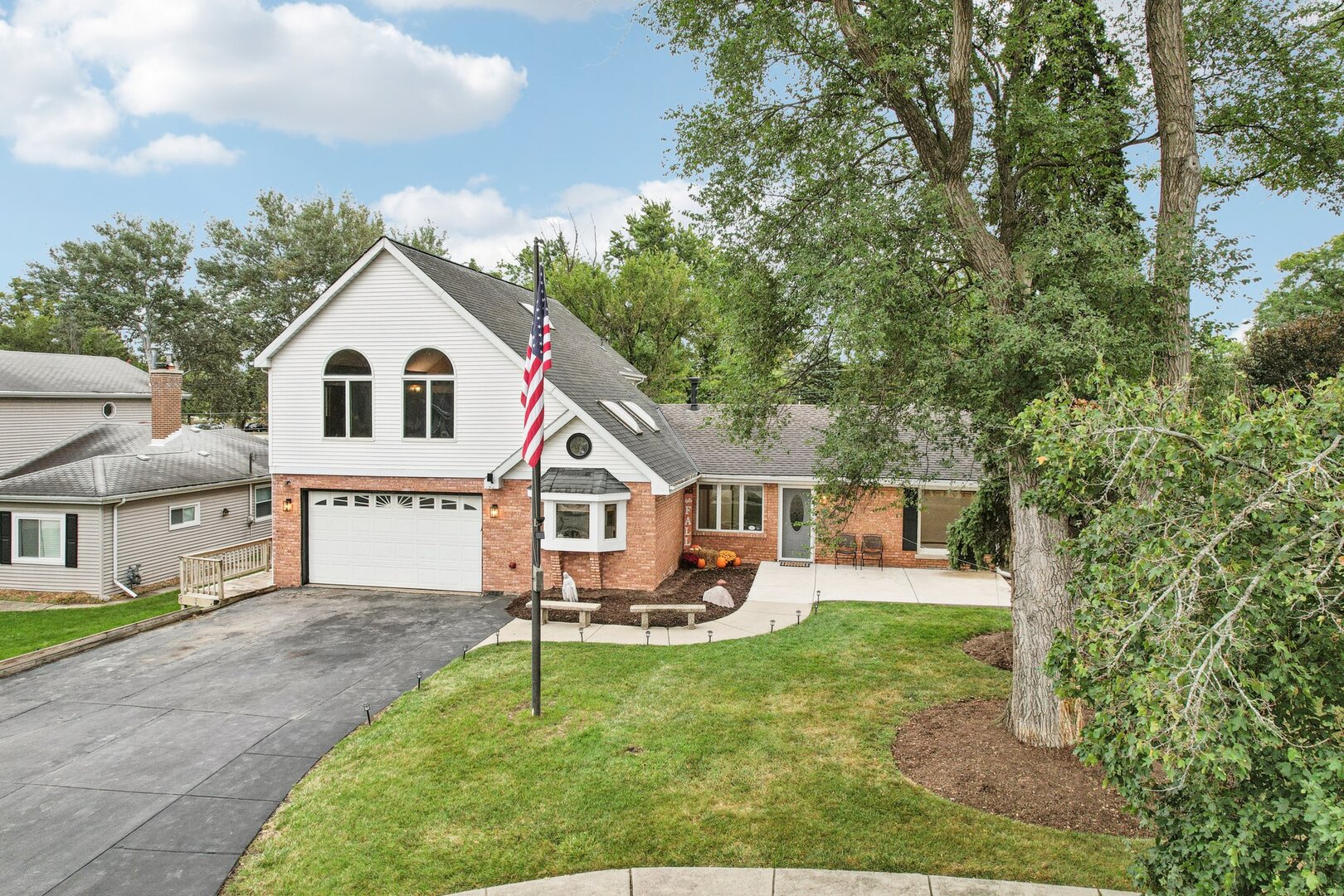 1039 S School Street