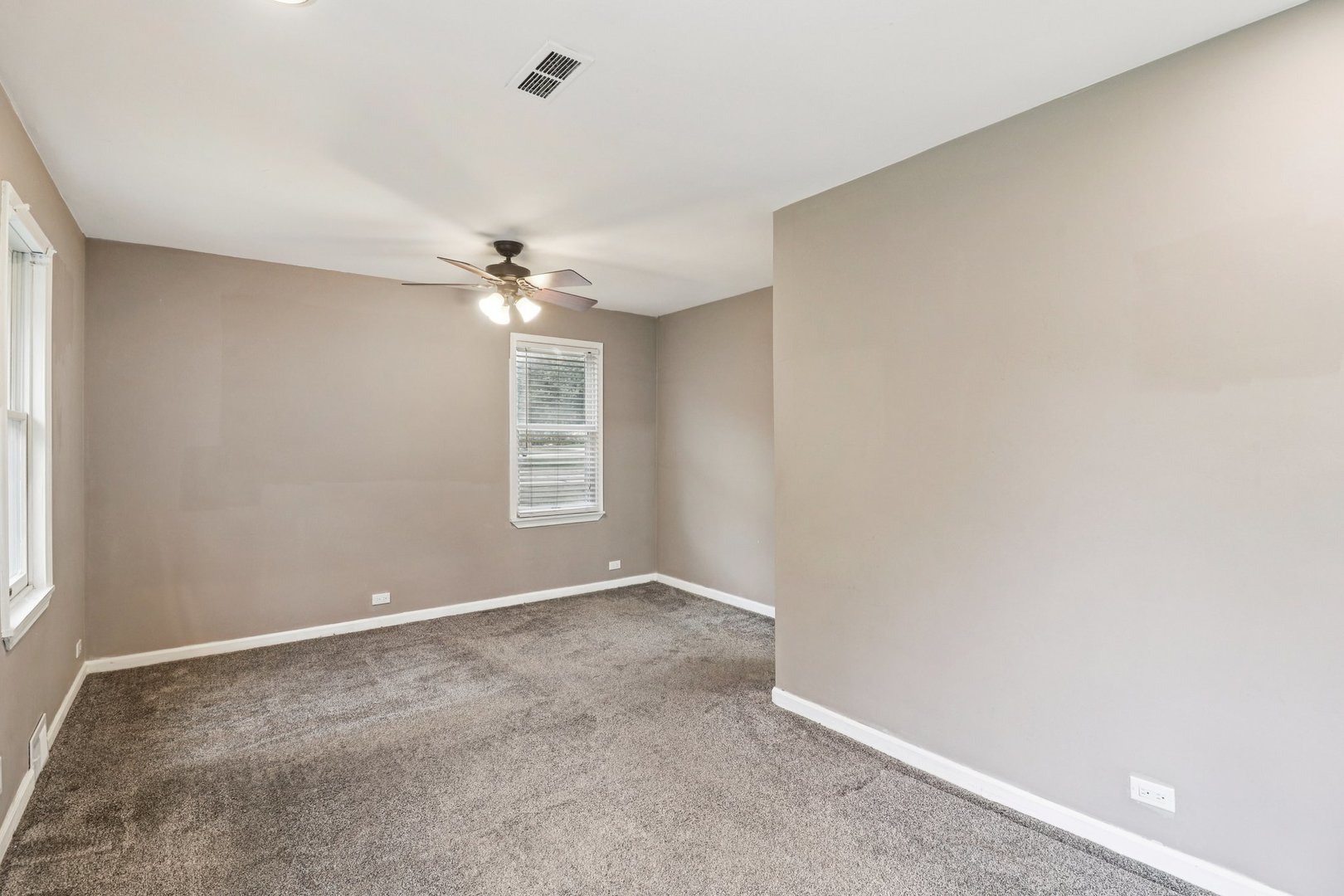 1039 S School Street