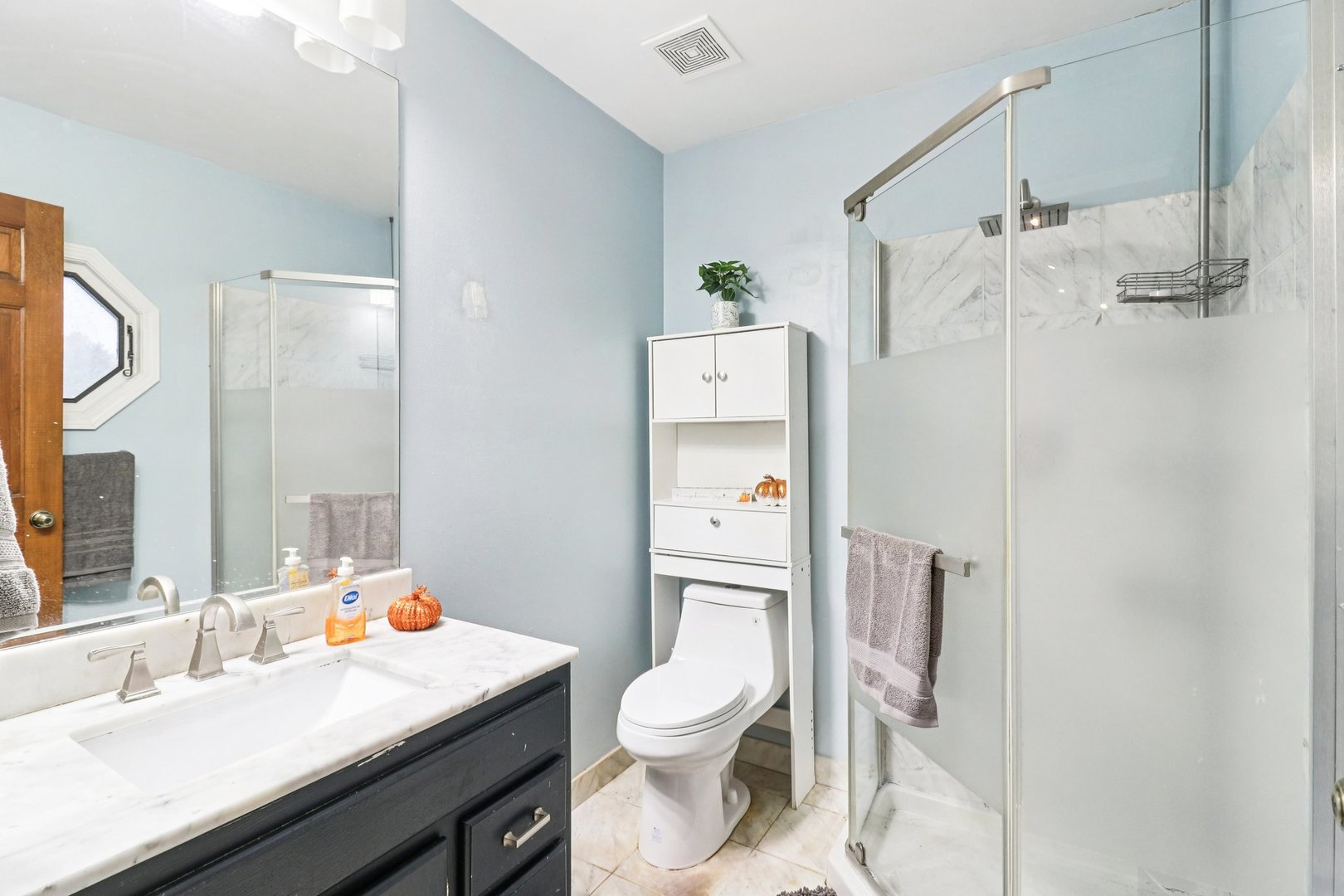 1039 S School Street