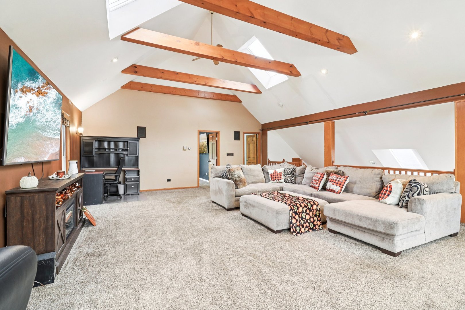 1039 S School Street