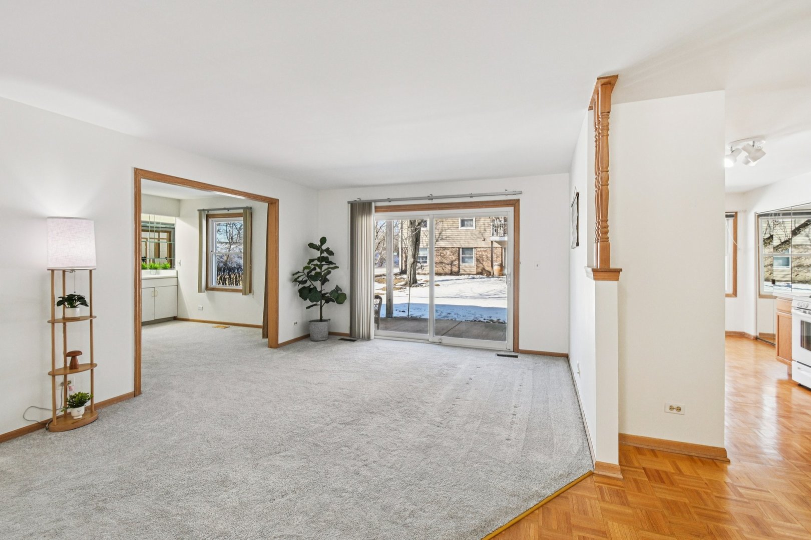 0N018 Windermere Road Unit: 301