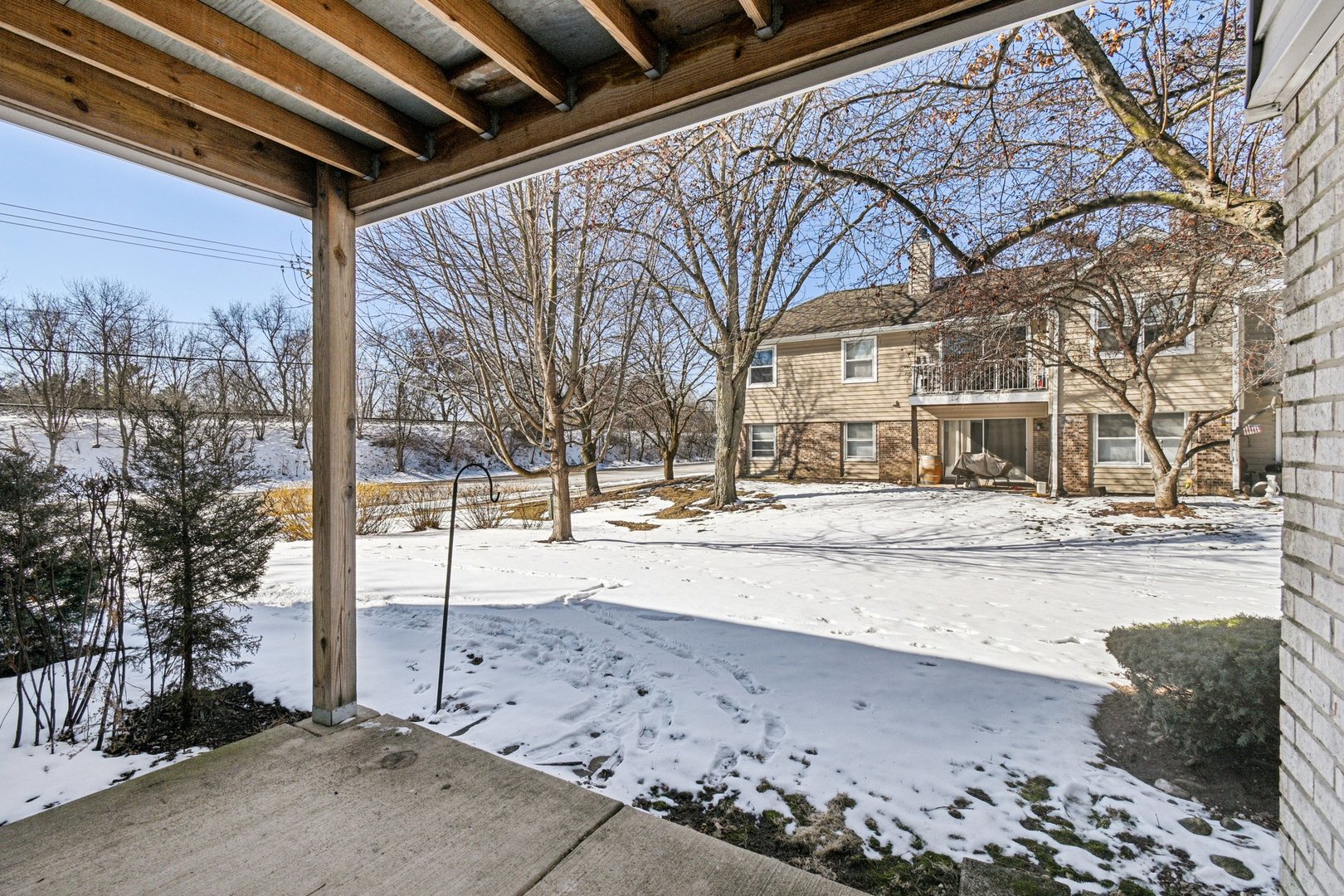 0N018 Windermere Road Unit: 301