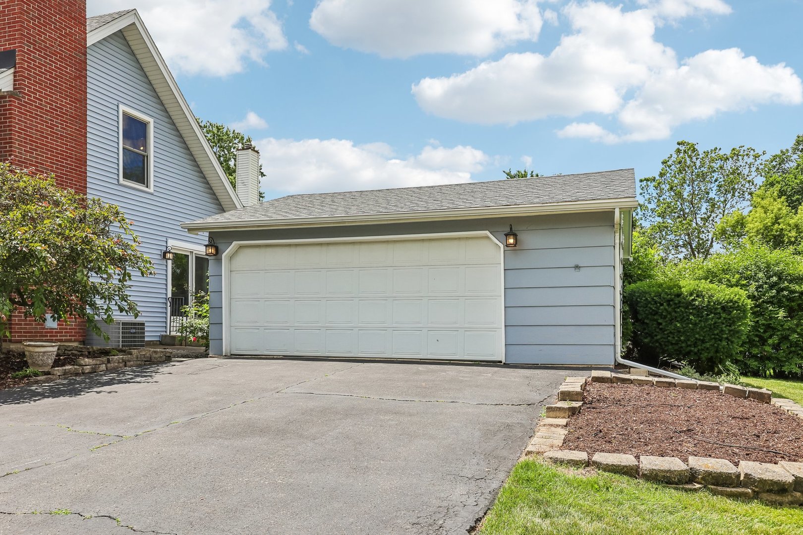 500 W Saint Charles Road