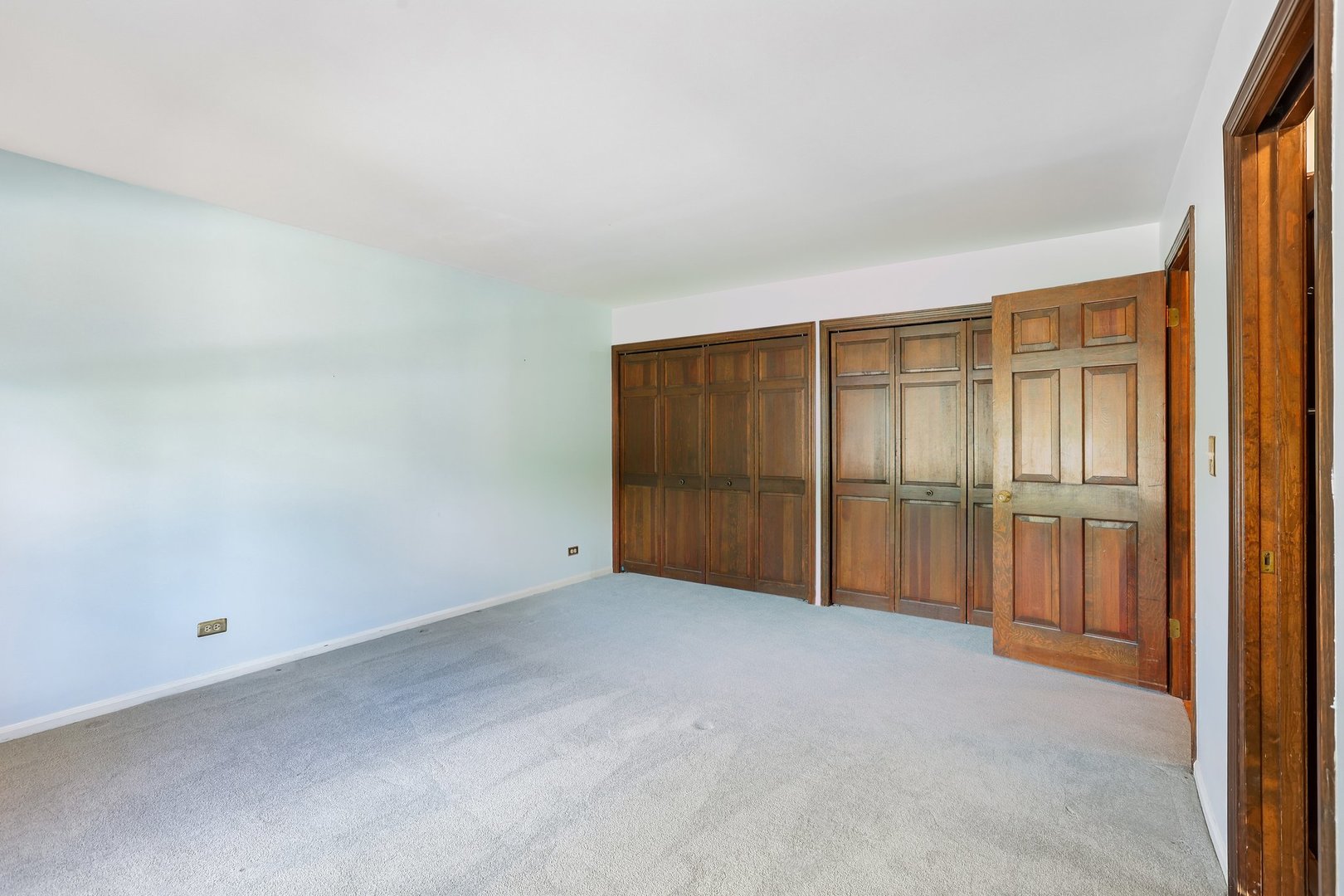 500 W Saint Charles Road