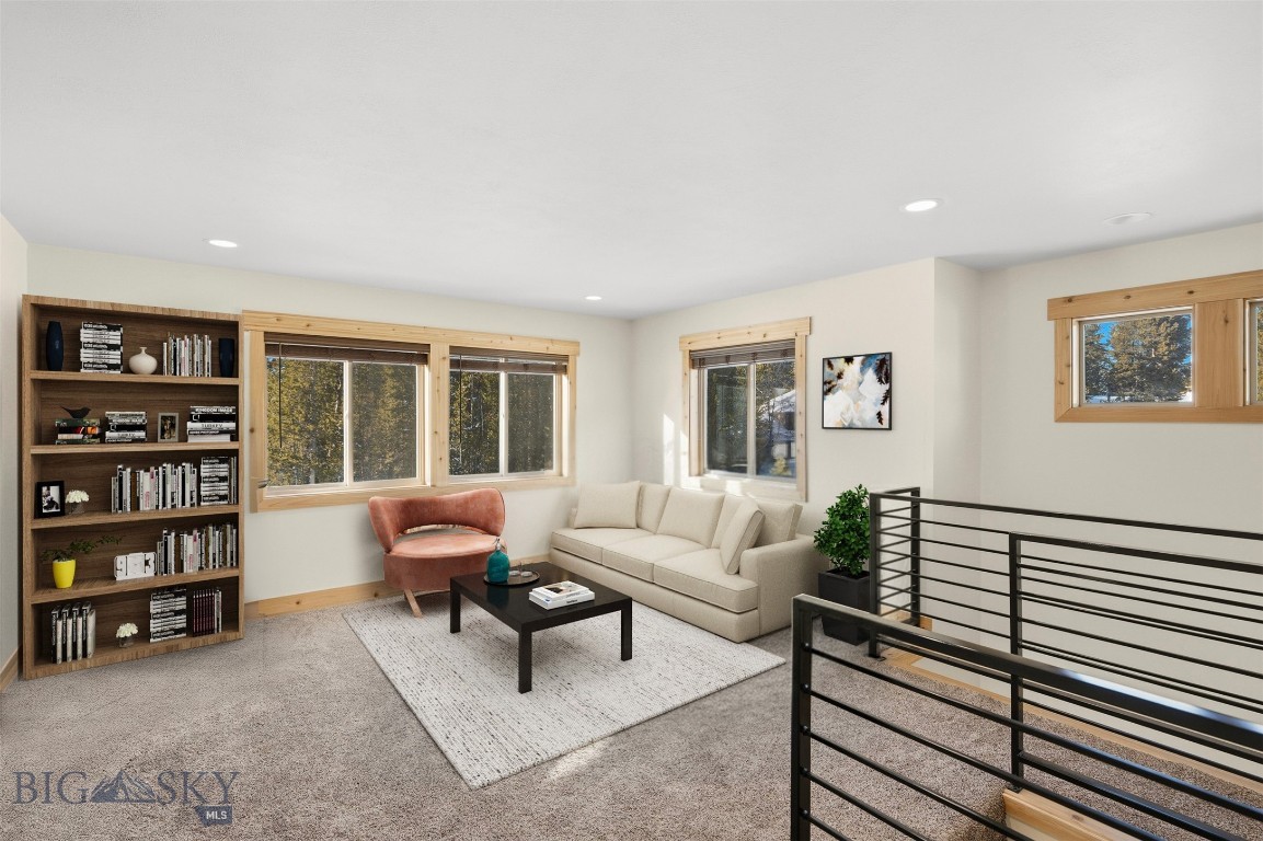 532 Gallatin Avenue