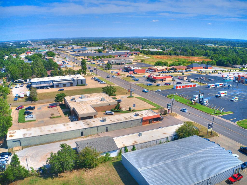 2302 N Harrison Street