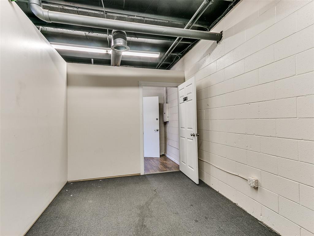 2302 N Harrison Street